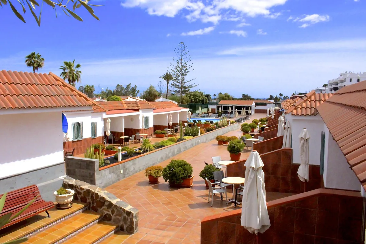 Aqua Beach Bungalows